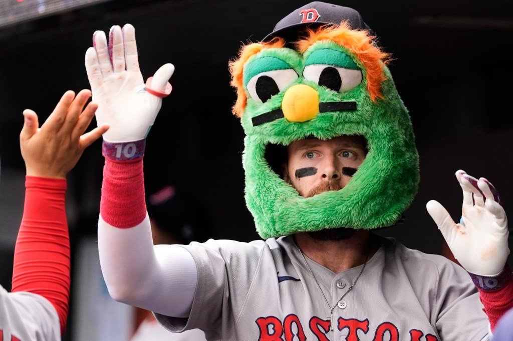 Romy Gonzalez’s go-ahead single helps Red Sox complete sweep of Orioles