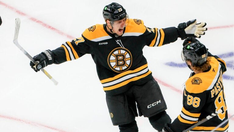 A healthy Lindholm could change Bruins’ fortunes in several areas