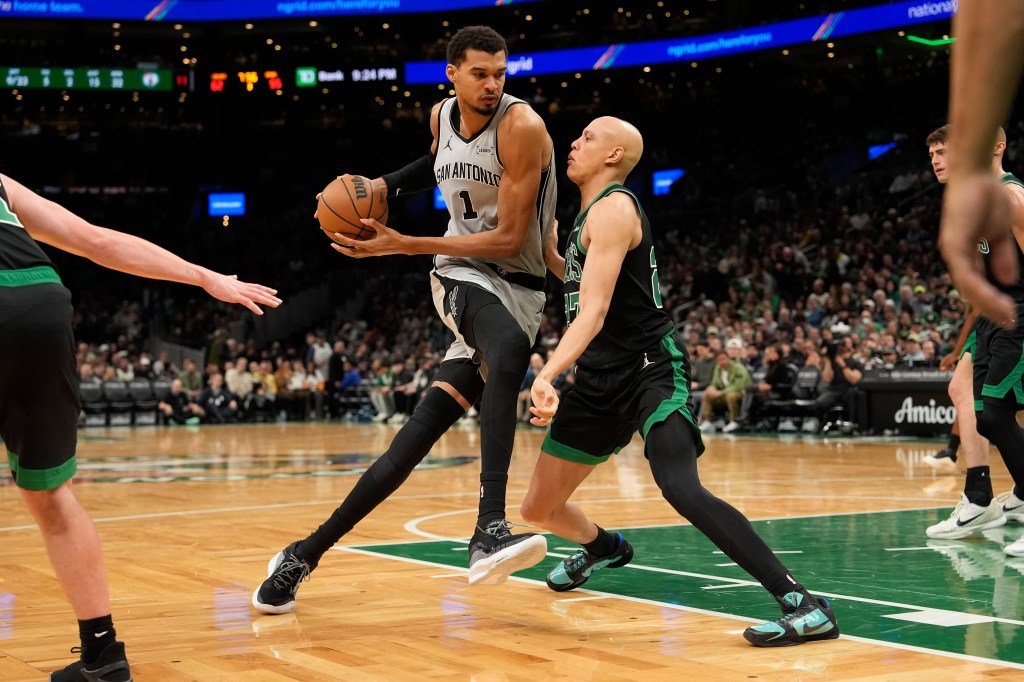 Victor Wembanyama, Spurs too much for Celtics in home loss
