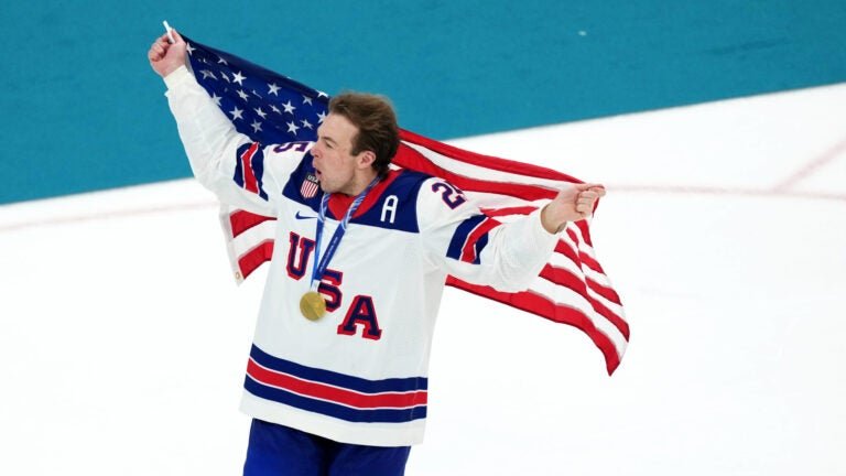 Will McAvoy, Swayman be back in Bruins lineup on Thursday?