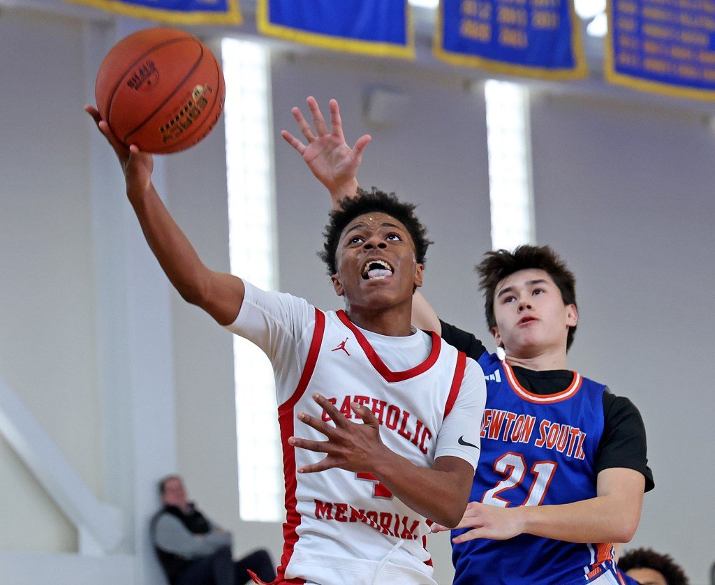 Catholic Memorial bounces back with win over Newton South