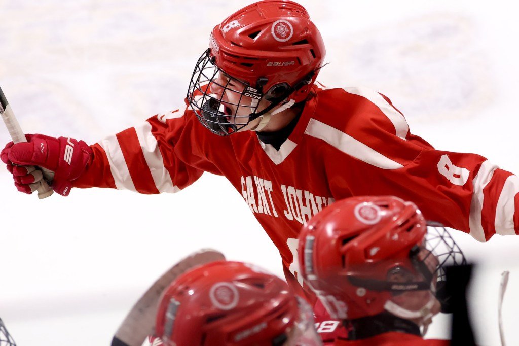 St. John’s (S) survives double OT vs. Arlington to head back to title game