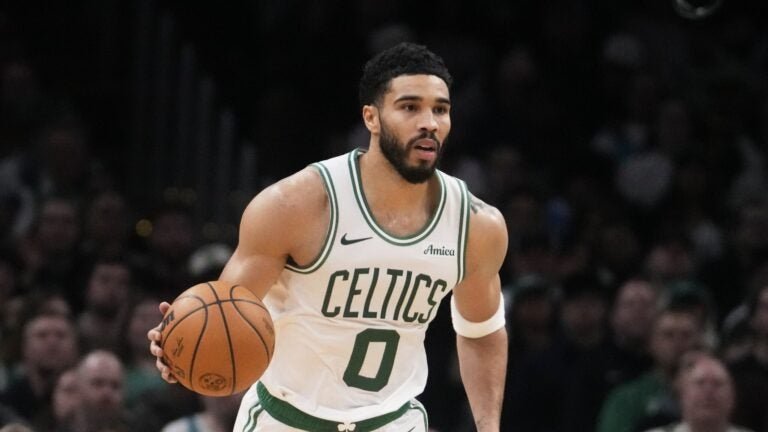 Celtics’ Jayson Tatum (injury management) won’t play vs. Pelicans