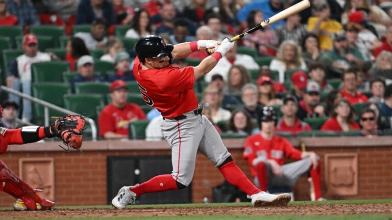 Red Sox’ offense bounces back huge in 7-1 win over Cardinals