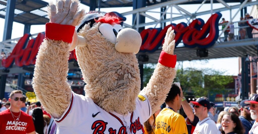 Series Preview: Braves at Red Sox for Pitching Bonanza